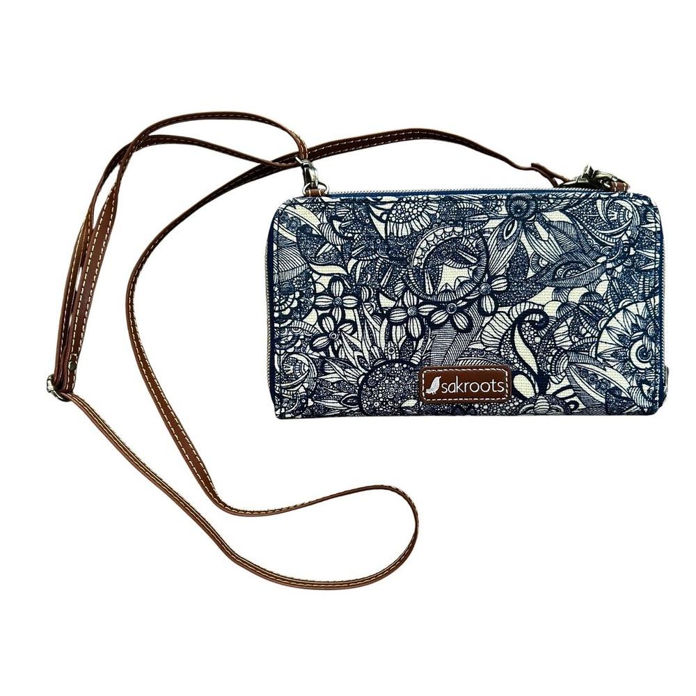 Sakroots Wallet Desert Spirit Crossbody Artist Circle Smartphone Blue Boho